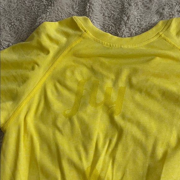 Oiselle Bright Yellow Short Sleeve Tee - Picture 6 of 6